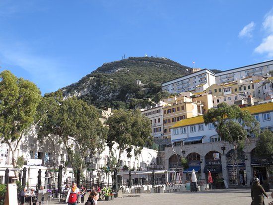 Grand Casemates Square